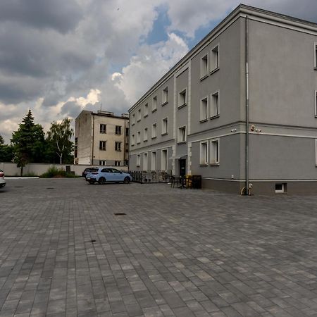 Bed and Breakfast Sleep&Fly Okecie Warsaw Airport Exterior foto
