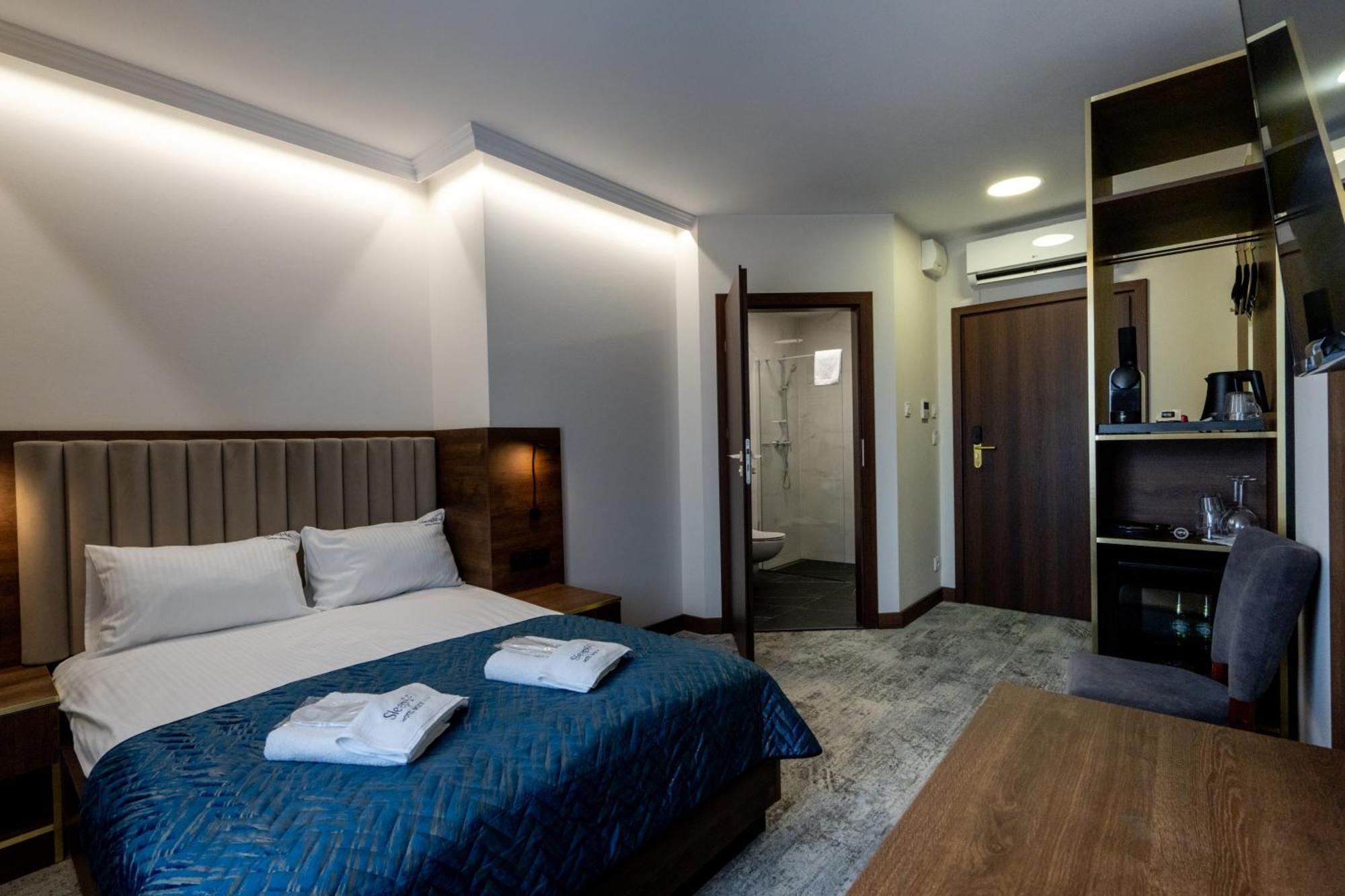 Bed and Breakfast Sleep&Fly Okecie Warsaw Airport Exterior foto
